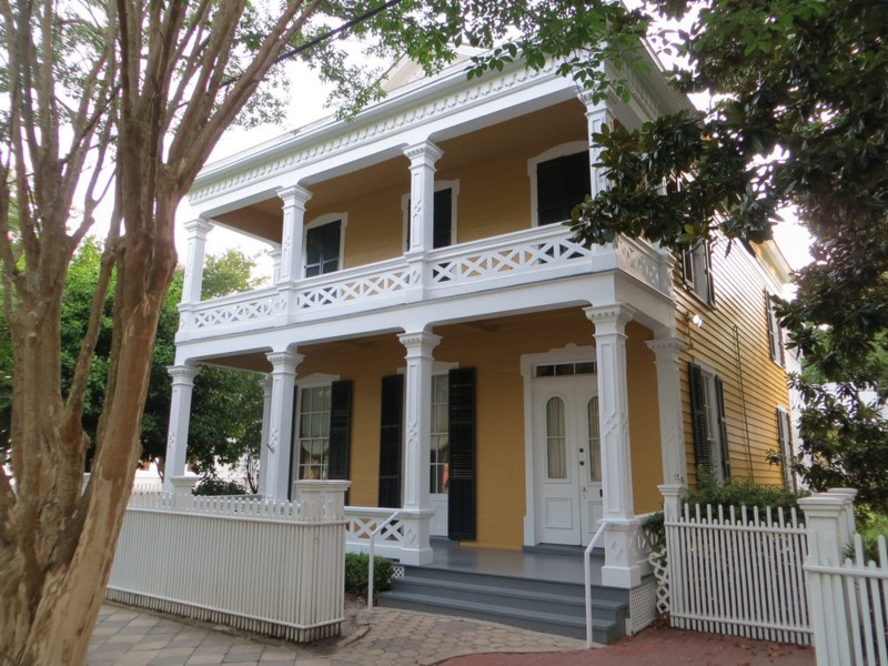 Clara Barkley Dorr House